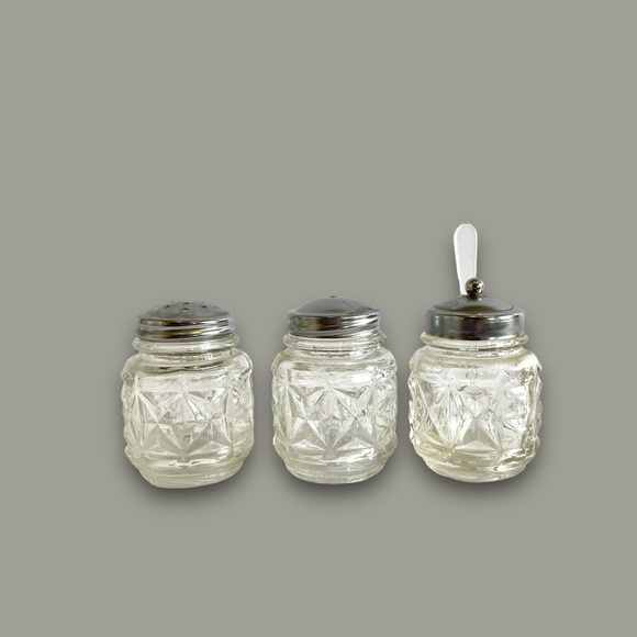 Vintage 3pc Glass Salt, Pepper, Jam or Sugar - Picture 2 of 9